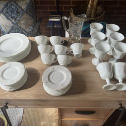 Vintage Tableware 