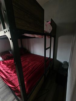 Bunk Bed size Full NEED GONE ASAP