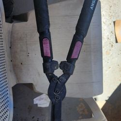 26" Extendable Trimmers