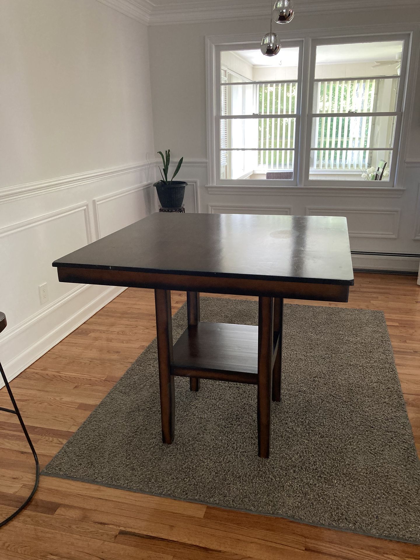 Table and 2 Stools with Free Chairs