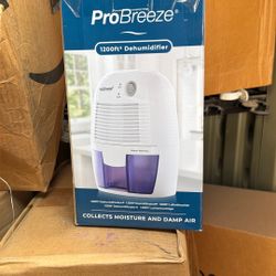 Collects Moisture And Damp Air 