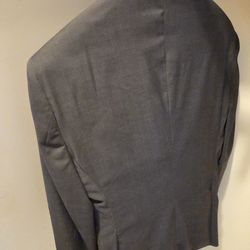 New Never-Worn Jos. A. Bank Charcoal Gray Suit – Tailored to Fit 5'9" 165lbs – $650 (Paid $1200)