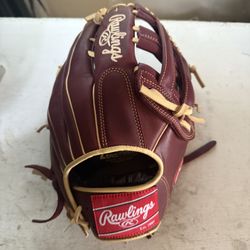 Rawlings Baseball Glove 