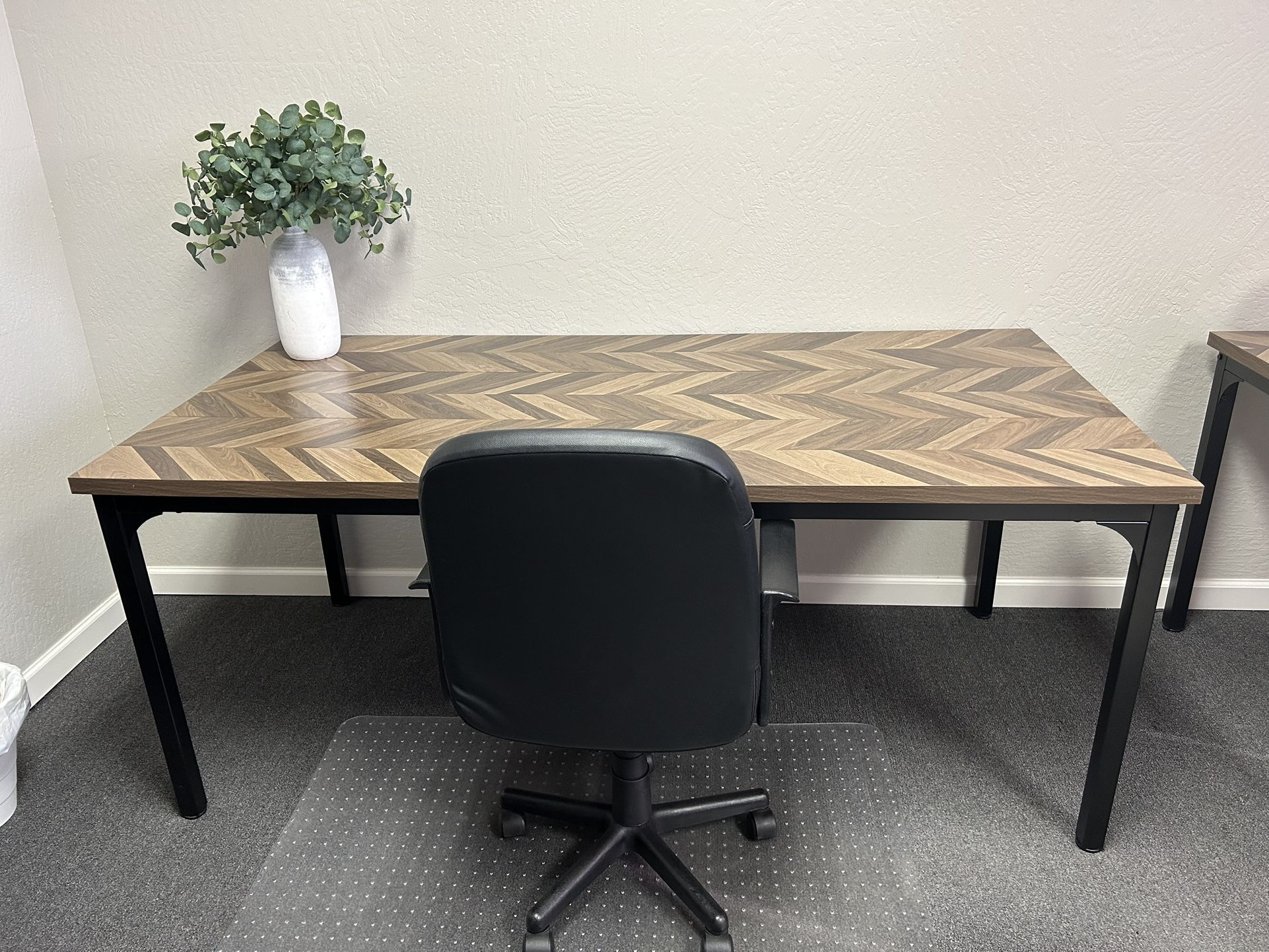 Like New! Executive Desk or Dining Table