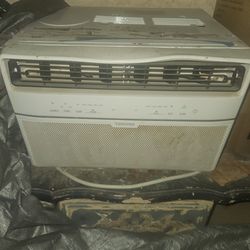 Window unit, AC. Toshiba
