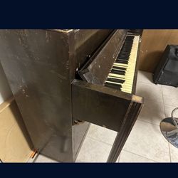 Piano For Free In Queens Hollis Hills