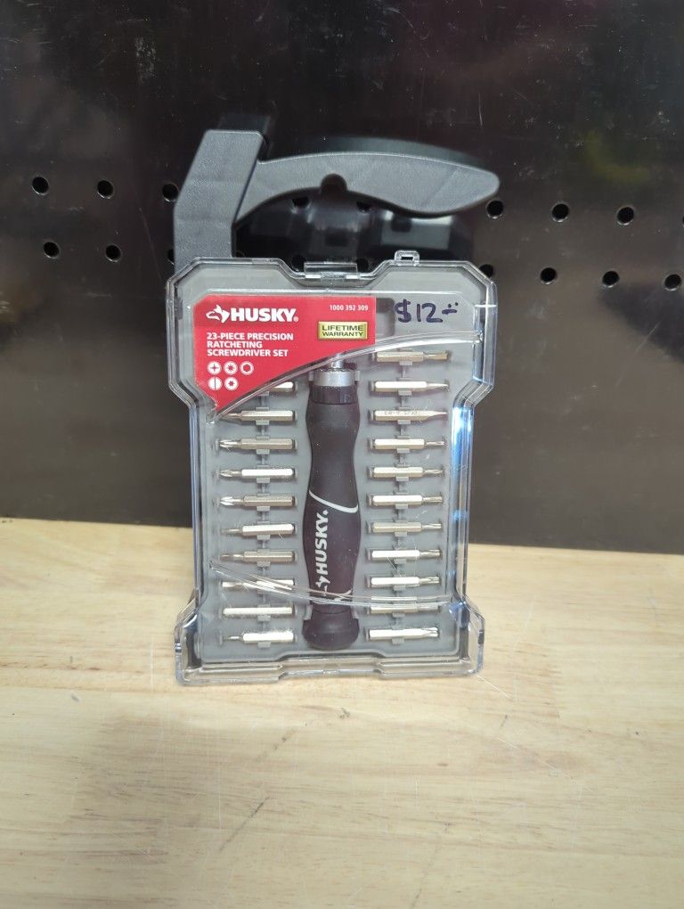 Husky
Ratcheting Precision Screwdriver Set (23-Piece)