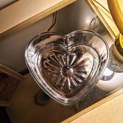 Lovely Libbey Heart Shaped Glass Dish