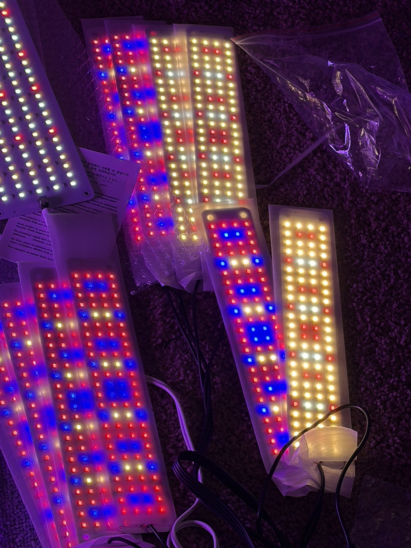 Led Grow , Under The Counter/Shelving Lights. These Lights Are Great. You Can Plug Them In Anywhere With A Usb Connection And Your Car Battery d.