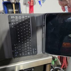 Ipad A16