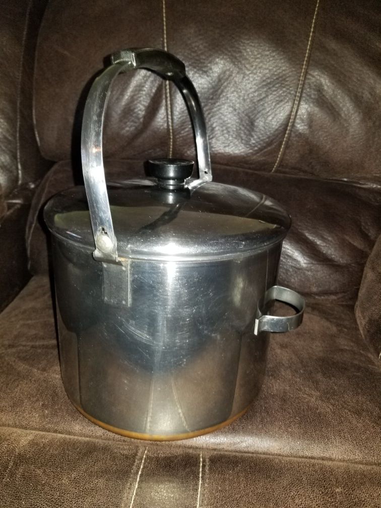 Revere Ware Stock Pot with handle