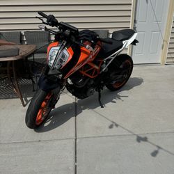 2019 KTM Duke 390
