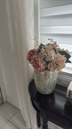 Vase With Flores 
