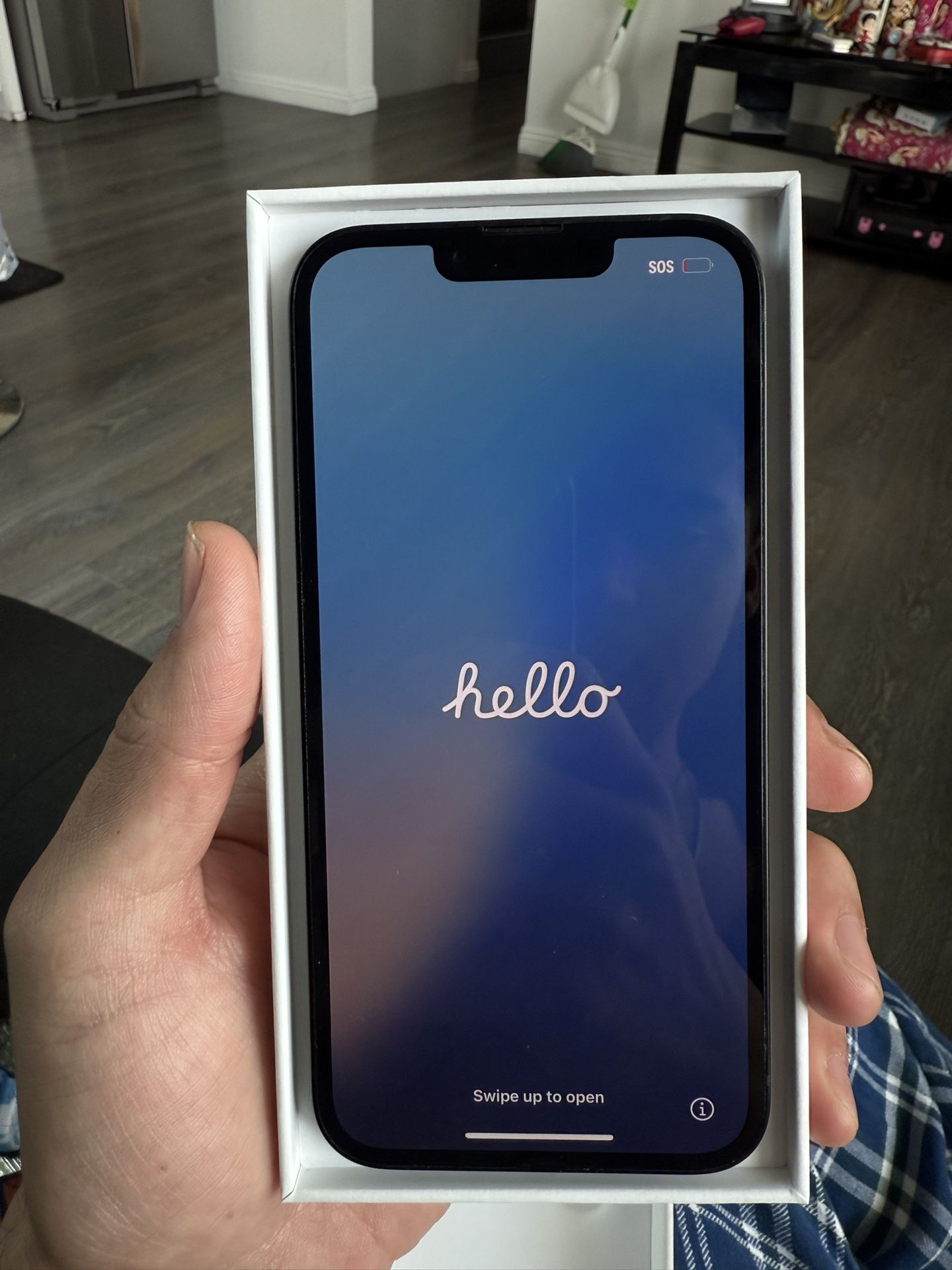 iPhone 16e