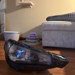 2023 Kia Soul Headlight (Passenger)