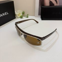 Fashion sunglasses for men and women