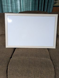 Dry erase board