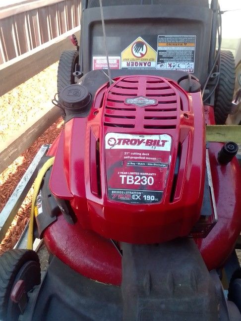 Troy Bilt TB230 725EX 190cc Self Propelled Lawn Mower