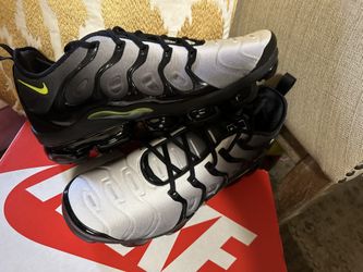 Nike Vapor Max Plus