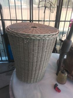 Vintage Wicker Hamper