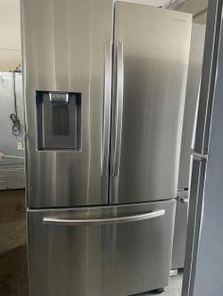 Samsung French Door Fridge - Stainless Steel, Great Condition, w/ Ice & Water Dispenser