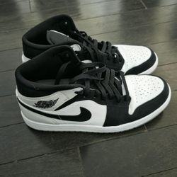 Nike Jordan Almos New