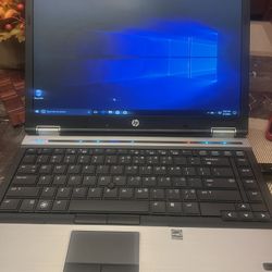 HP Laptop 14” Windows 10 i5 320GB DVD-RW