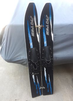 Water ski- ski tech