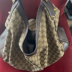 Used Gucci Bag With Wallet!!!!!