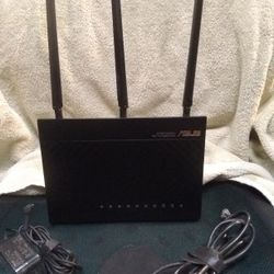 ASUS AC1900 WiFi Gaming Router (RT-AC68U) - Dual Band Gigabit Wireless Internet Router, Gaming & Streaming, AiMesh Compatible.   