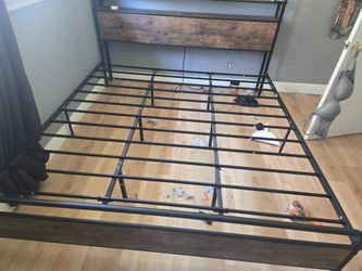 King Bed Frame With USB And Outlet