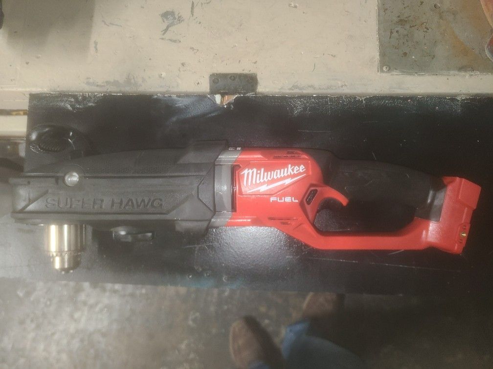 Milwaukee FUEL M18 SUPER HAWG CORDLESS  DRILL