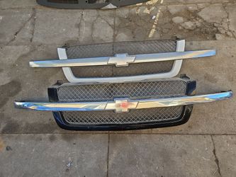 GM oem front grill 2006 silverado