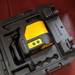 DeWalt Laser Level Excellent With Case