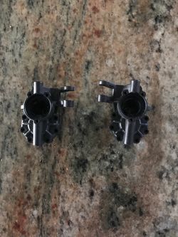 TRX4 knuckles