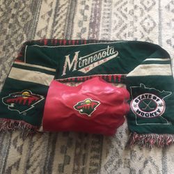 Minnesota Wild Scarf & Tough Glove