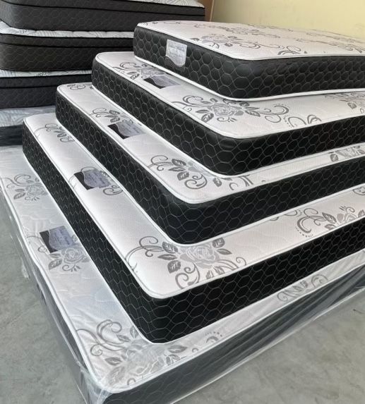 Set Queen Size Mattress And Box Spring