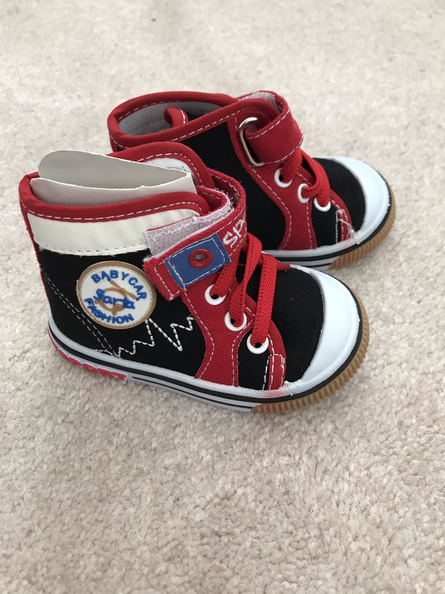 Brand new baby shoes size 3