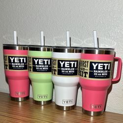 YETI 35oz Tumblers 
