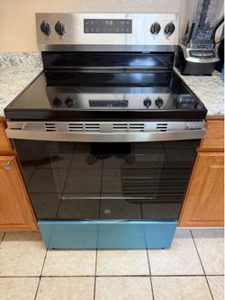 GE Electric stove