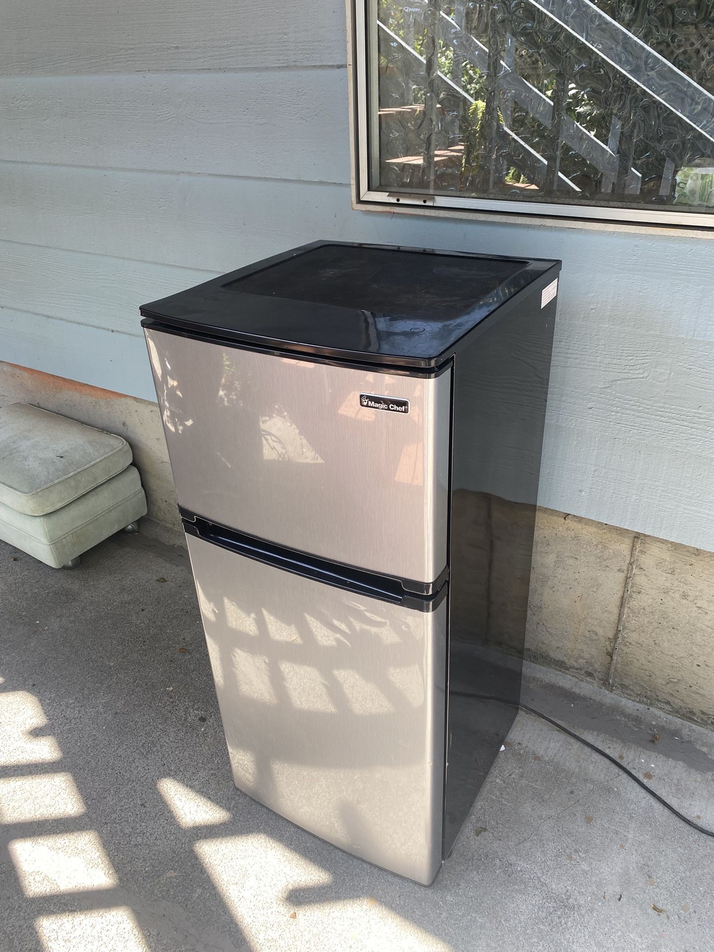Mini Fridge For Sale!
