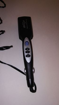 hair straightener (for dry OR wet hair)