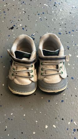 Stride Rite Shoes Size 5W