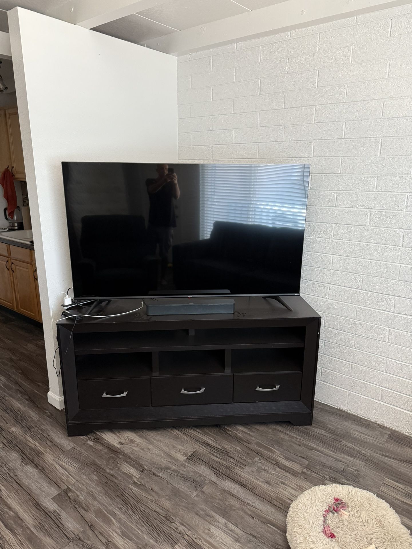 TV Stand With Drawers