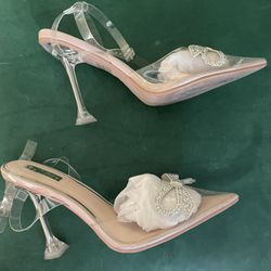 Sparkle Bow Clear Heels 👠 