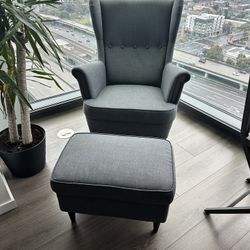 Like New STRANDMON Wing Chair & 