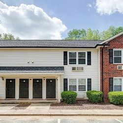 A NICE HOME TO STAY WITH YOUR FAMILY 