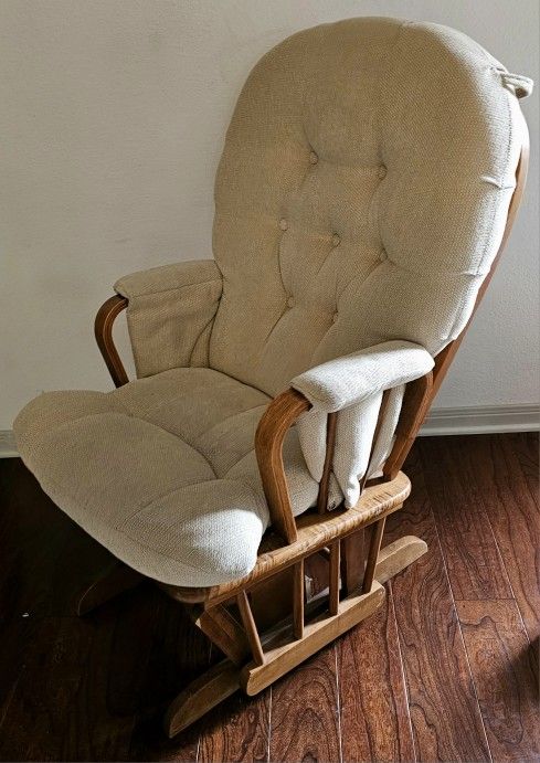 Antique Shermag Rocking Chair - Late 90's