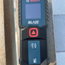 Bosch Blaze 100ft Laser Measure