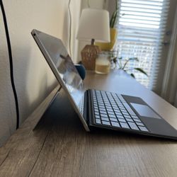 Surface Pro 7+ 